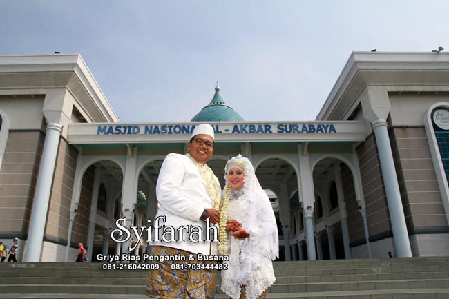 syifarah wedding-rias pengantin surabaya-pengantin muslim-mega ridlo-akad nikah-masjid agung surabaya